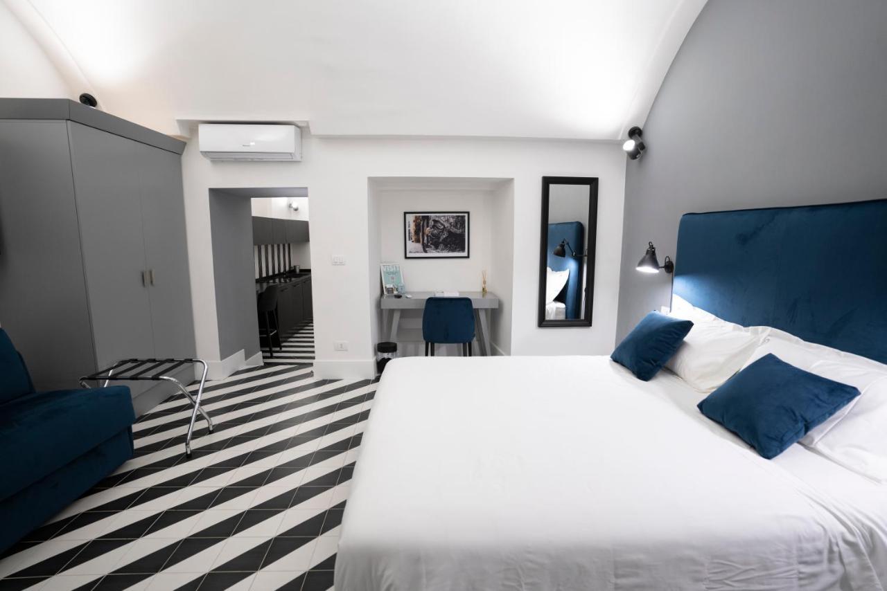 Pulcinella Suite Neapel Exteriör bild