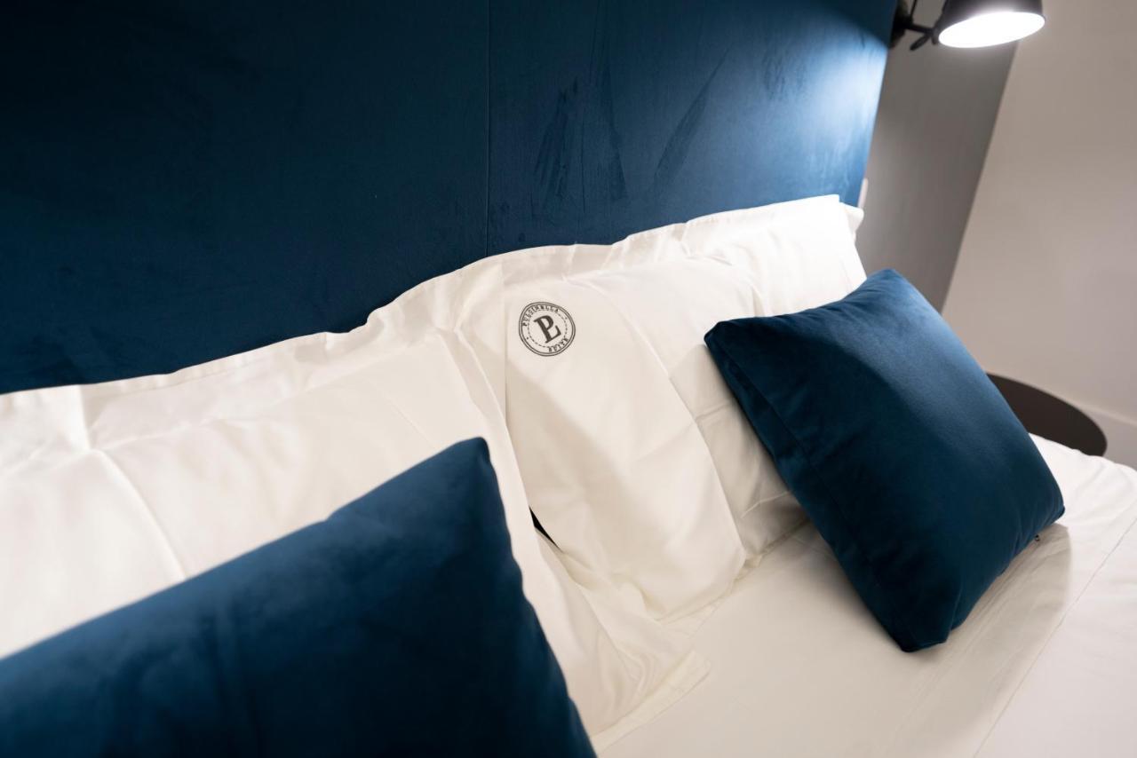 Pulcinella Suite Neapel Exteriör bild